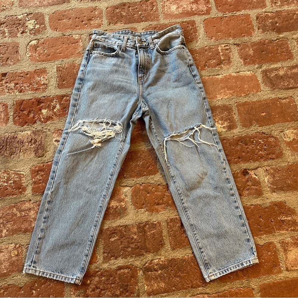 Carmar Blue Straight Leg Distressed Ripped Shredded size 25 Jeans denim